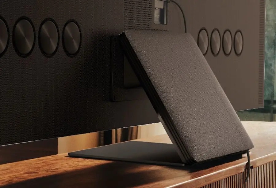 Telewizor Samsung 8K QE65QN800BTXXH - Krystalicznie czysty dźwięk.