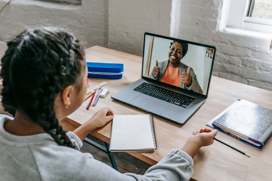 Student engaging in AI conversation