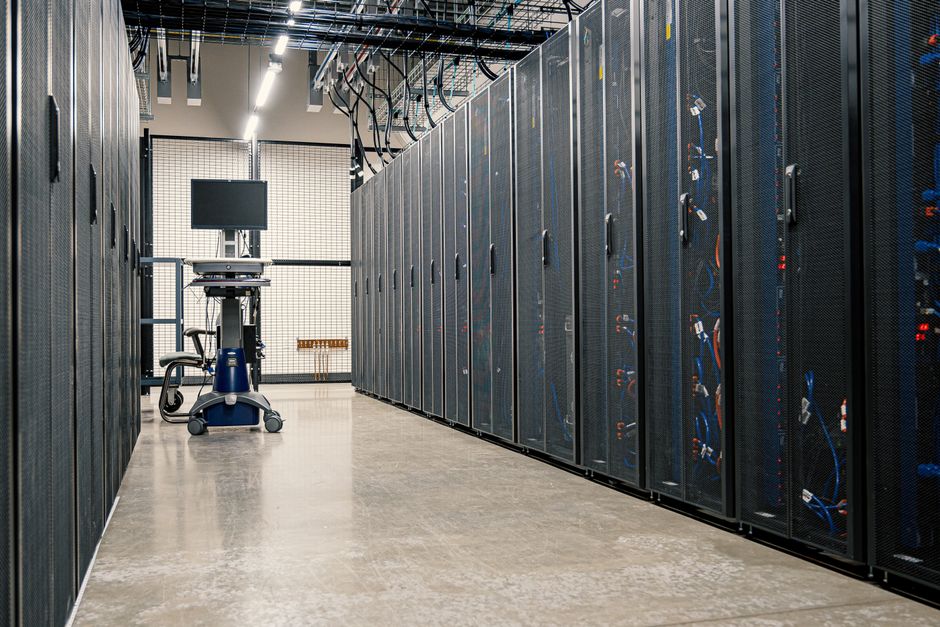 Database cluster architecture