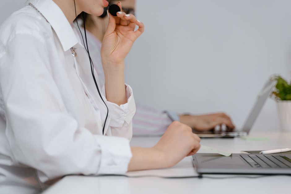 Call center professional