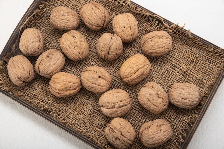 Aditone walnuts