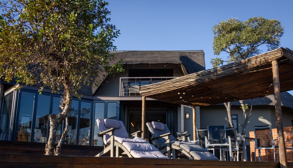 Safari lodge patio