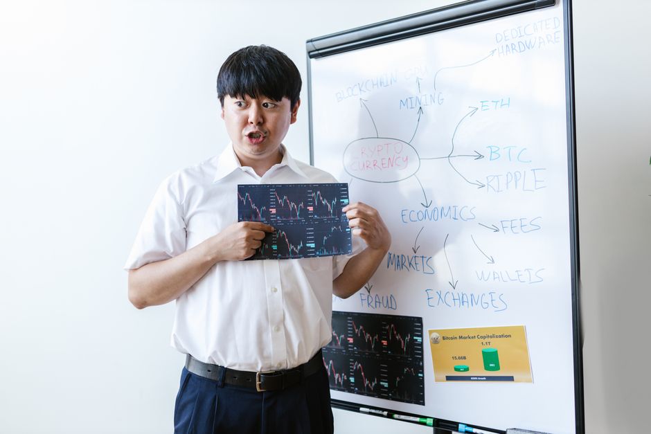 Presenting cryptocurrency concepts