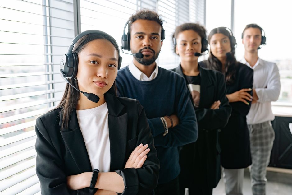 Veriyaz support team collaborating