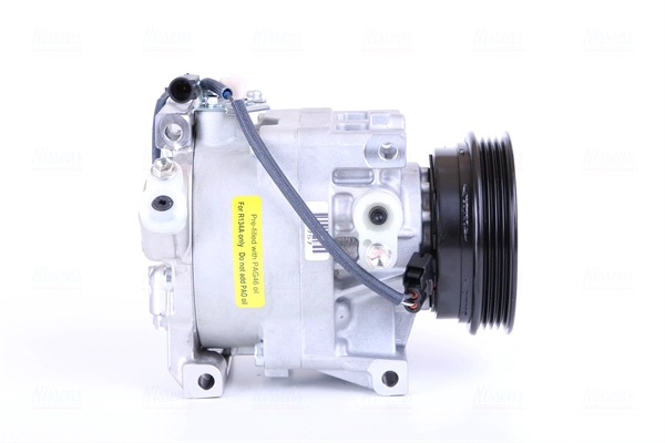 Compressor, air conditioning