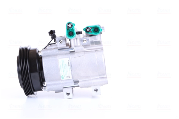 Compressor, air conditioning