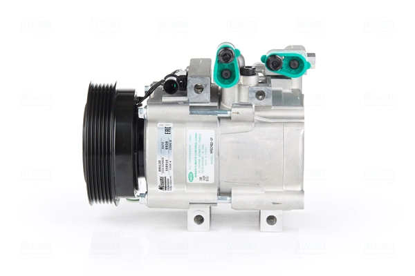 Compressor, air conditioning