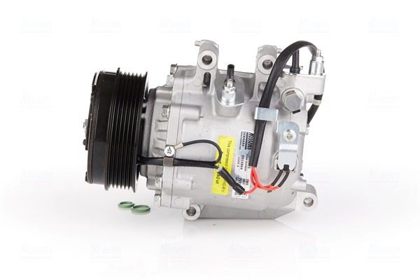 Compressor, air conditioning