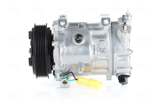 Compressor, air conditioning