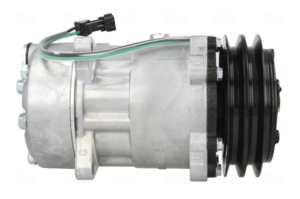 Compressor, air conditioning