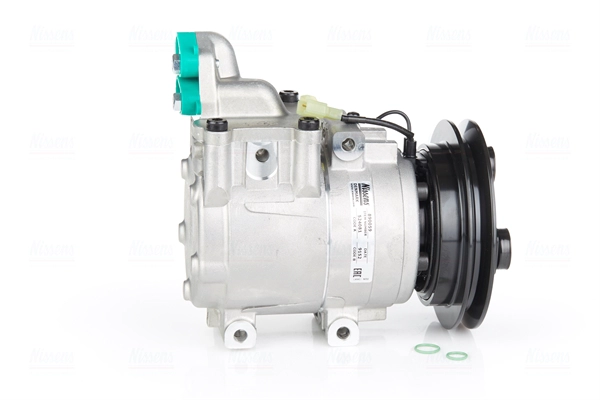 Compressor, air conditioning