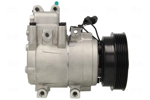 Compressor, air conditioning