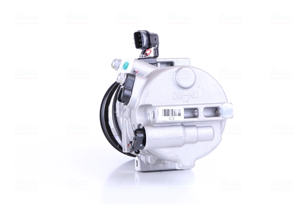Compressor, air conditioning