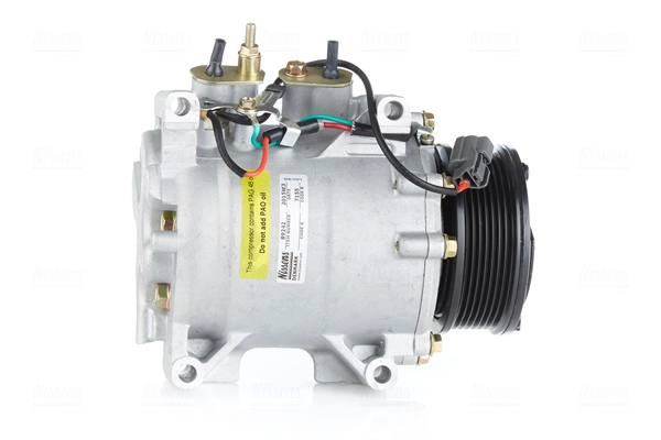 Compressor, air conditioning