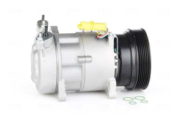 Compressor, air conditioning