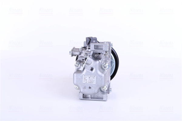 Compressor, air conditioning