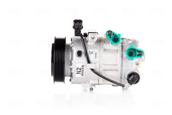 Compressor, air conditioning