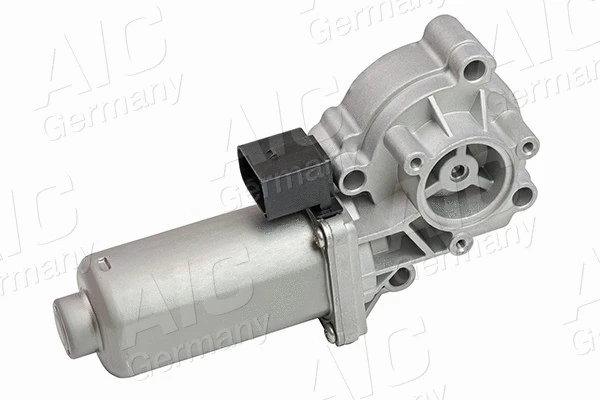 Actuator, transfer case