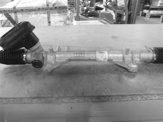 Steering Gear (35-82045)