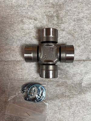 Joint, propshaft (UJ-411)