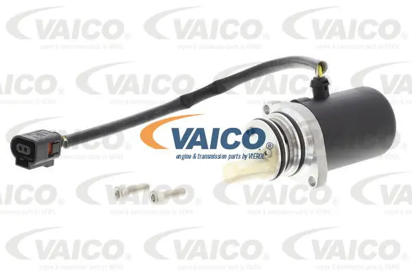 Pump, all-wheel-drive coupling