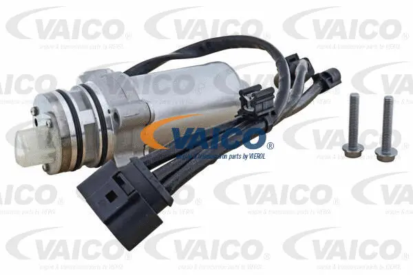 Pump, all-wheel-drive coupling
