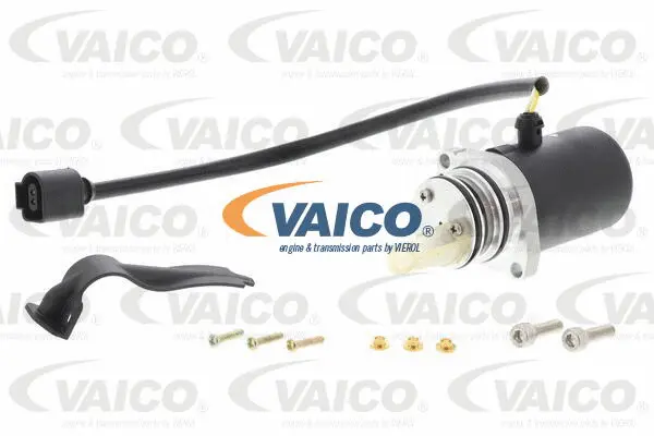 Pump, all-wheel-drive coupling
