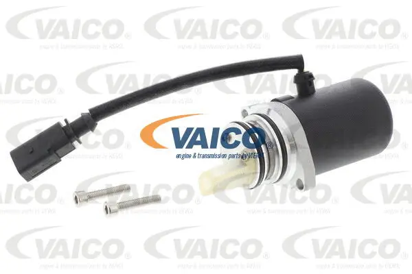 Pump, all-wheel-drive coupling