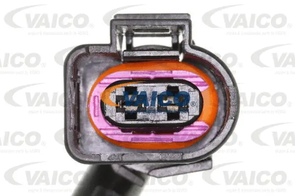 Pump, all-wheel-drive coupling
