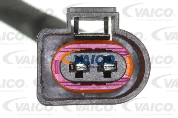 Pump, all-wheel-drive coupling