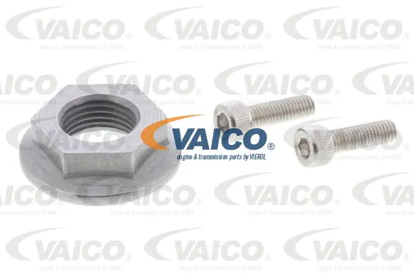 Pump, all-wheel-drive coupling