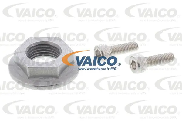 Pump, all-wheel-drive coupling