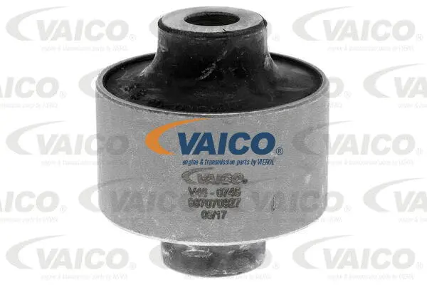 Mounting, control/trailing arm