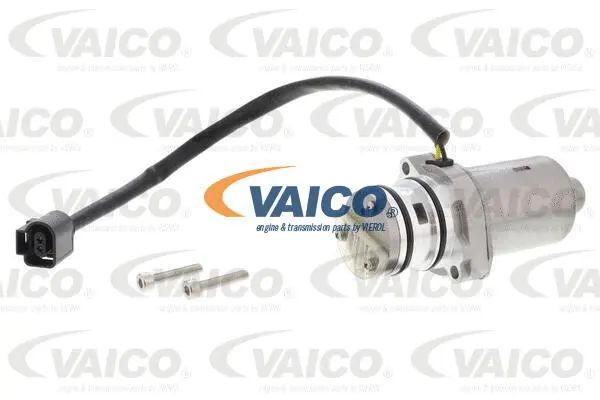 Pump, all-wheel-drive coupling