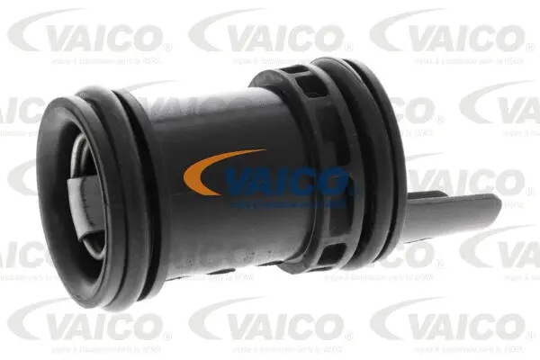 Pipe, heat exchanger