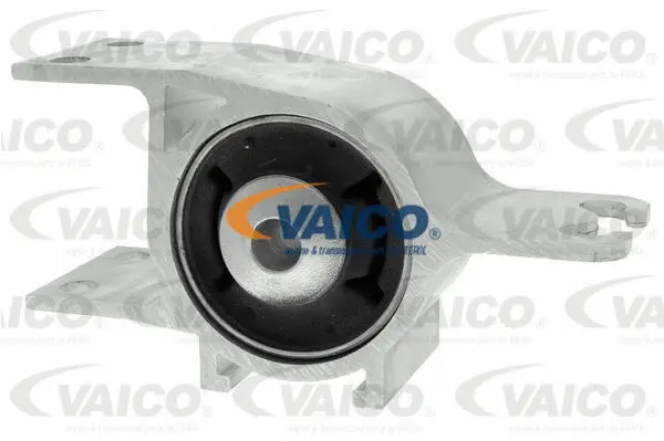 Mounting, control/trailing arm