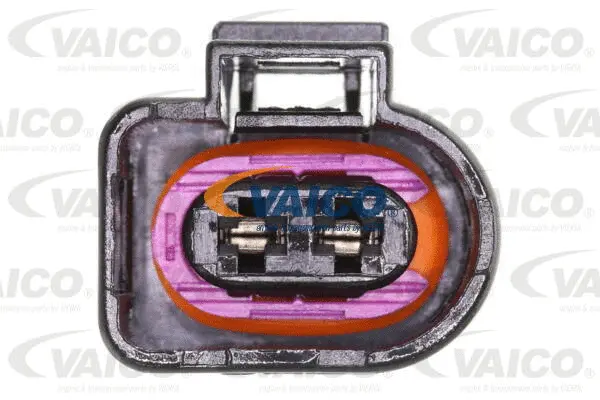 Pump, all-wheel-drive coupling