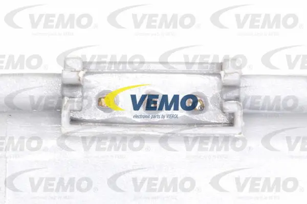 Actuator, headlight levelling