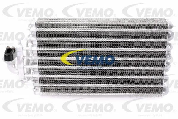 Evaporator, air conditioning
