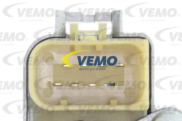 Actuator, transfer case