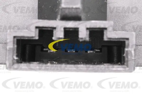 Actuator, blending flap