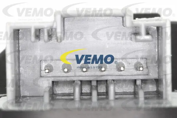 Switch, exterior rearview mirror adjustment