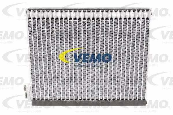 Evaporator, air conditioning
