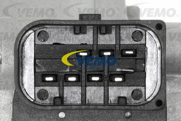 Actuator, transfer case