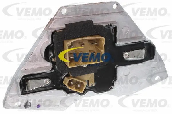 Regulator, interior blower