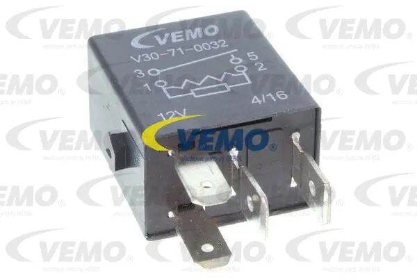 Relay, fuel pump (V30-71-0032)