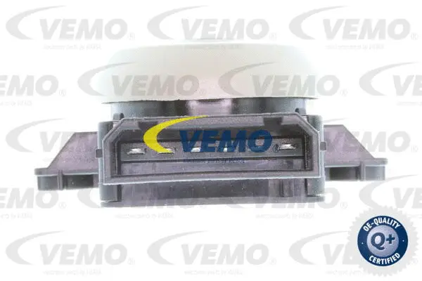 Actuator, seat adjustment