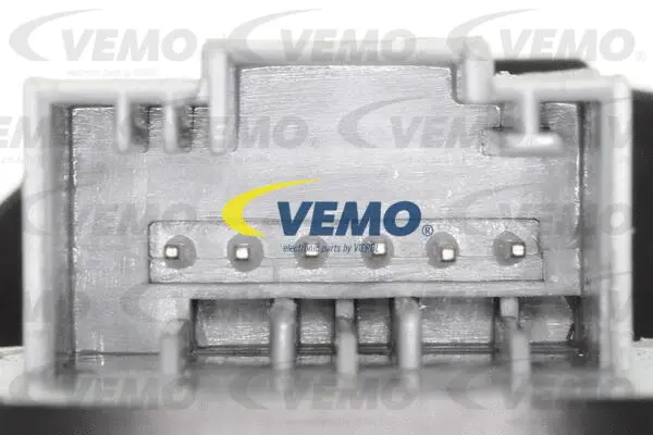 Switch, exterior rearview mirror adjustment
