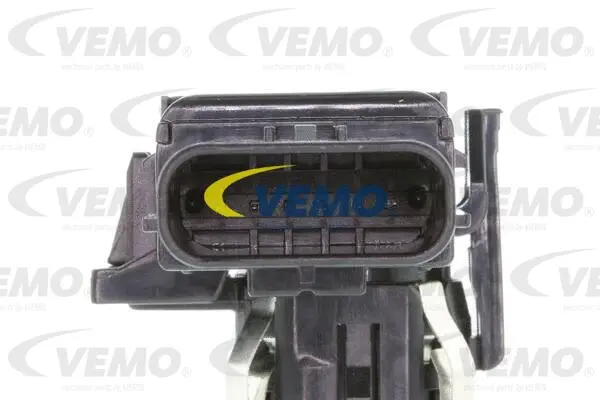 Sensor, parking distance control