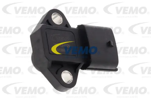 Sensor, boost pressure